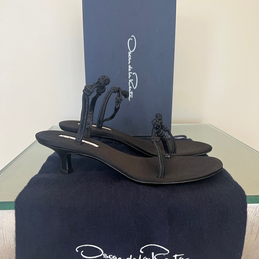 Oscar de la Renta kitten heel sandals size 38 (8)